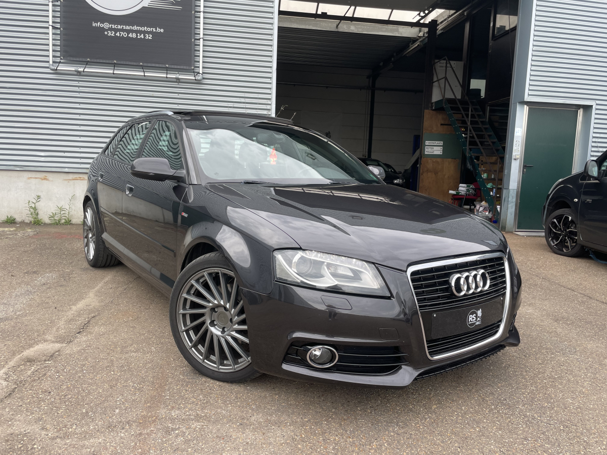 Audi A3 2.0 TDI, Quattro, 179dkm, S-Line… Pano, Full