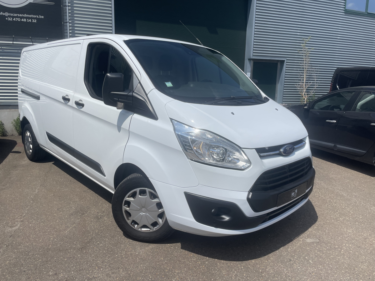 Ford Transit Custom 2.0d/130pk/Airco/Euro6/L2H1/Gekeurd